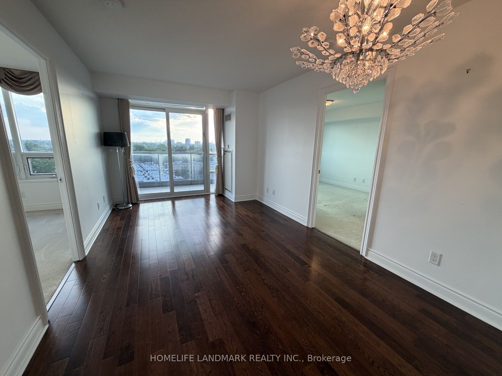 25 Greenview Avenue 828 Property Photo 5