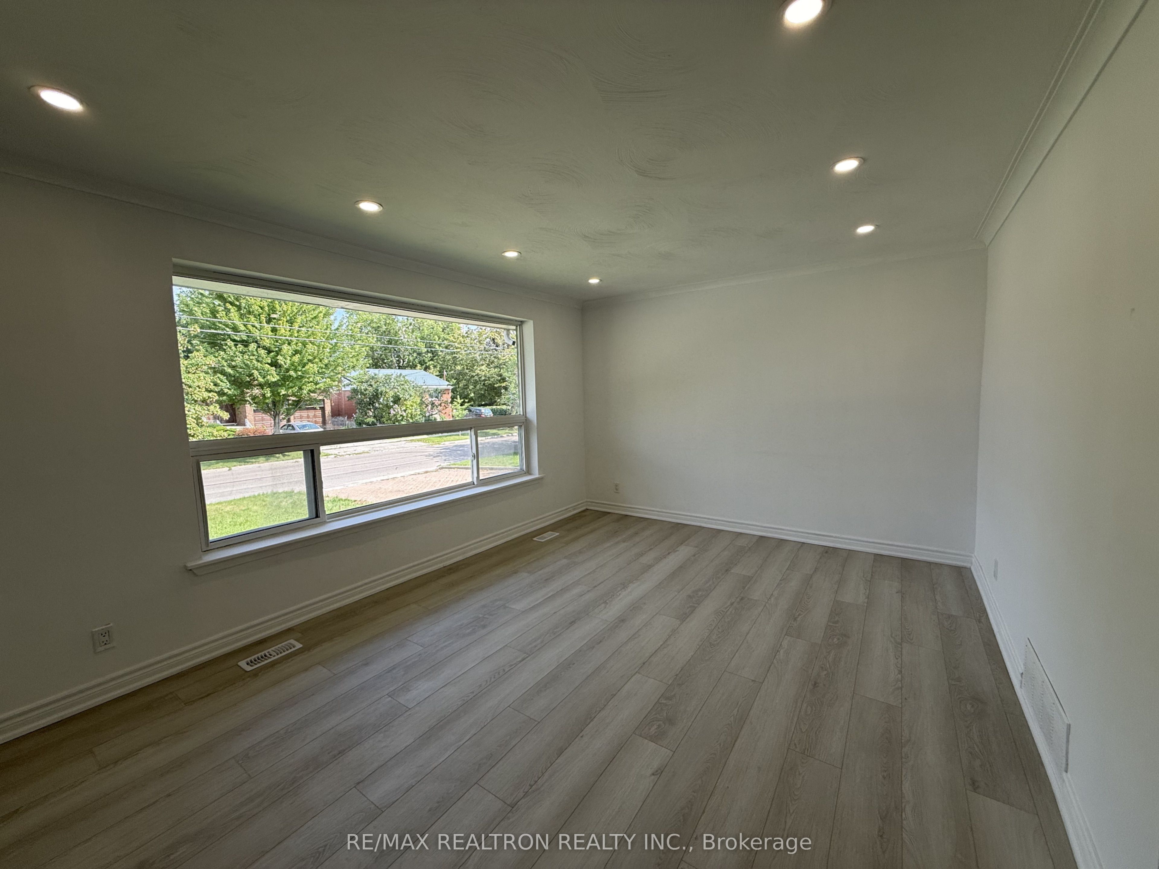 217 Moore Park Avenue Main Property Photo 3