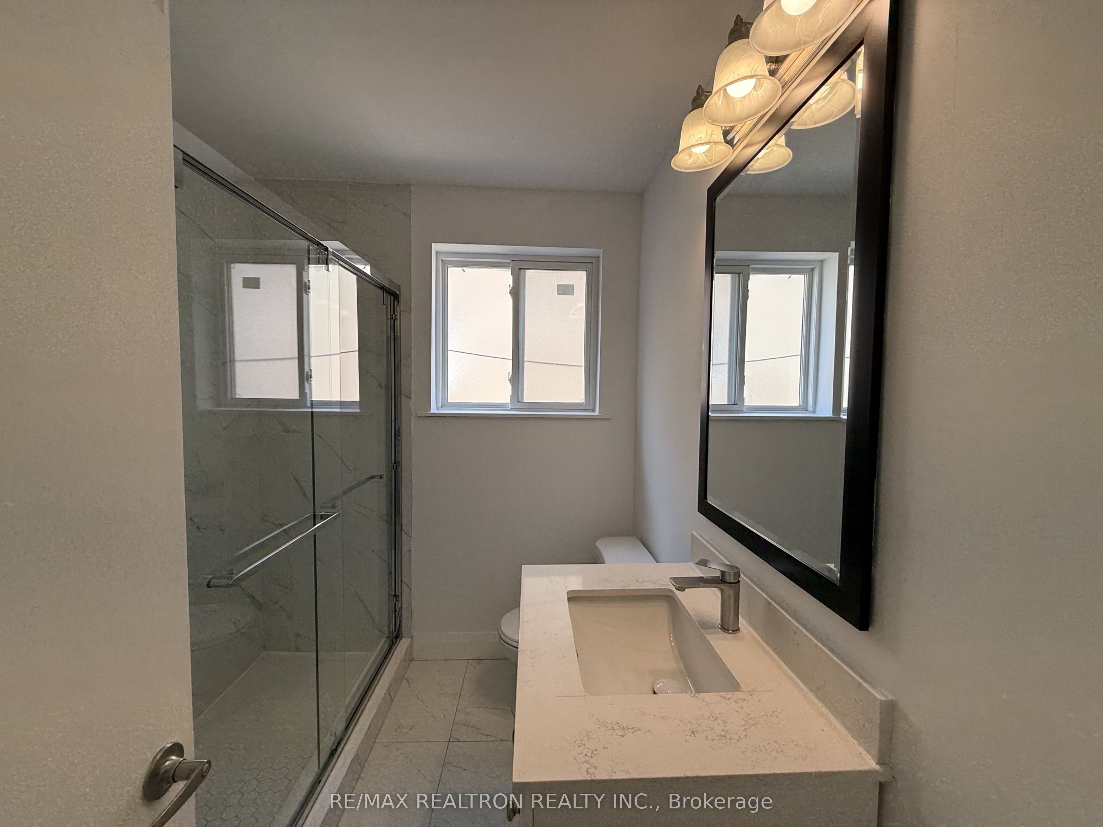 217 Moore Park Avenue Main Property Photo 10