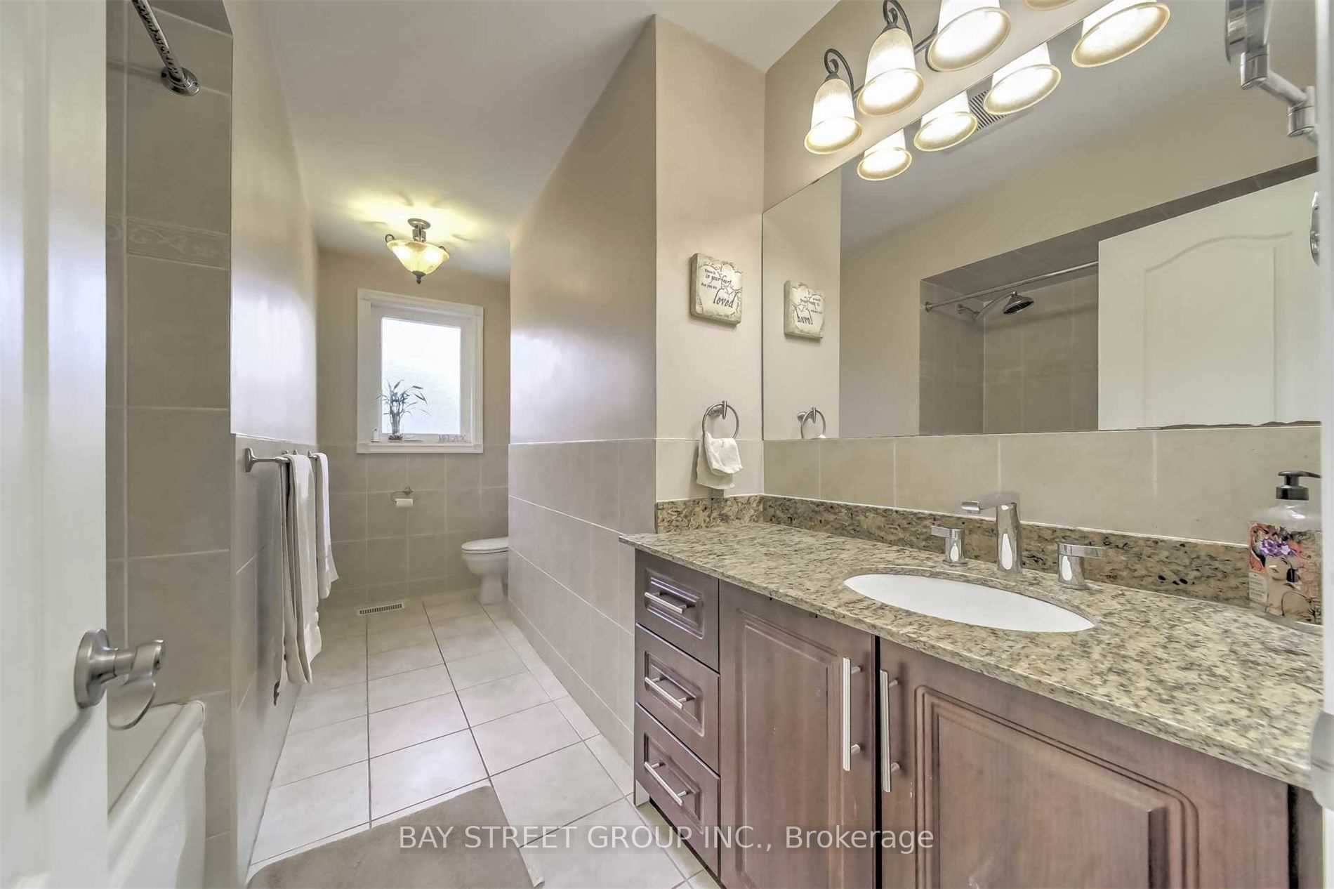 33 Heathview Avenue Property Photo 11