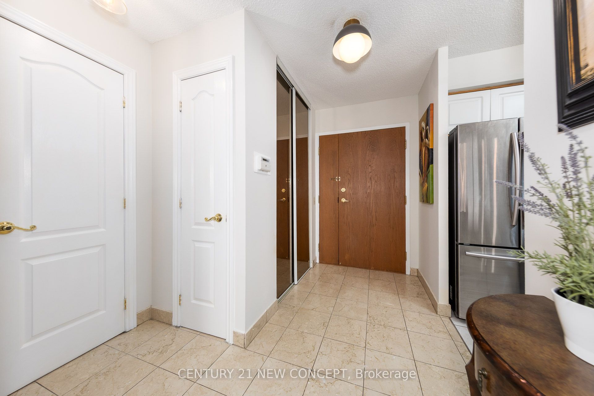 100 Upper Madison Avenue 2601 Property Photo 2