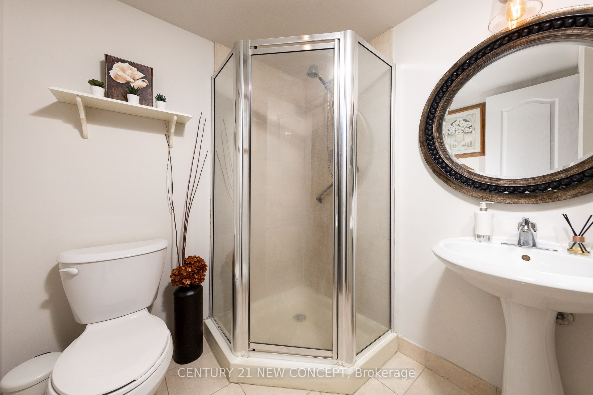 100 Upper Madison Avenue 2601 Property Photo 14