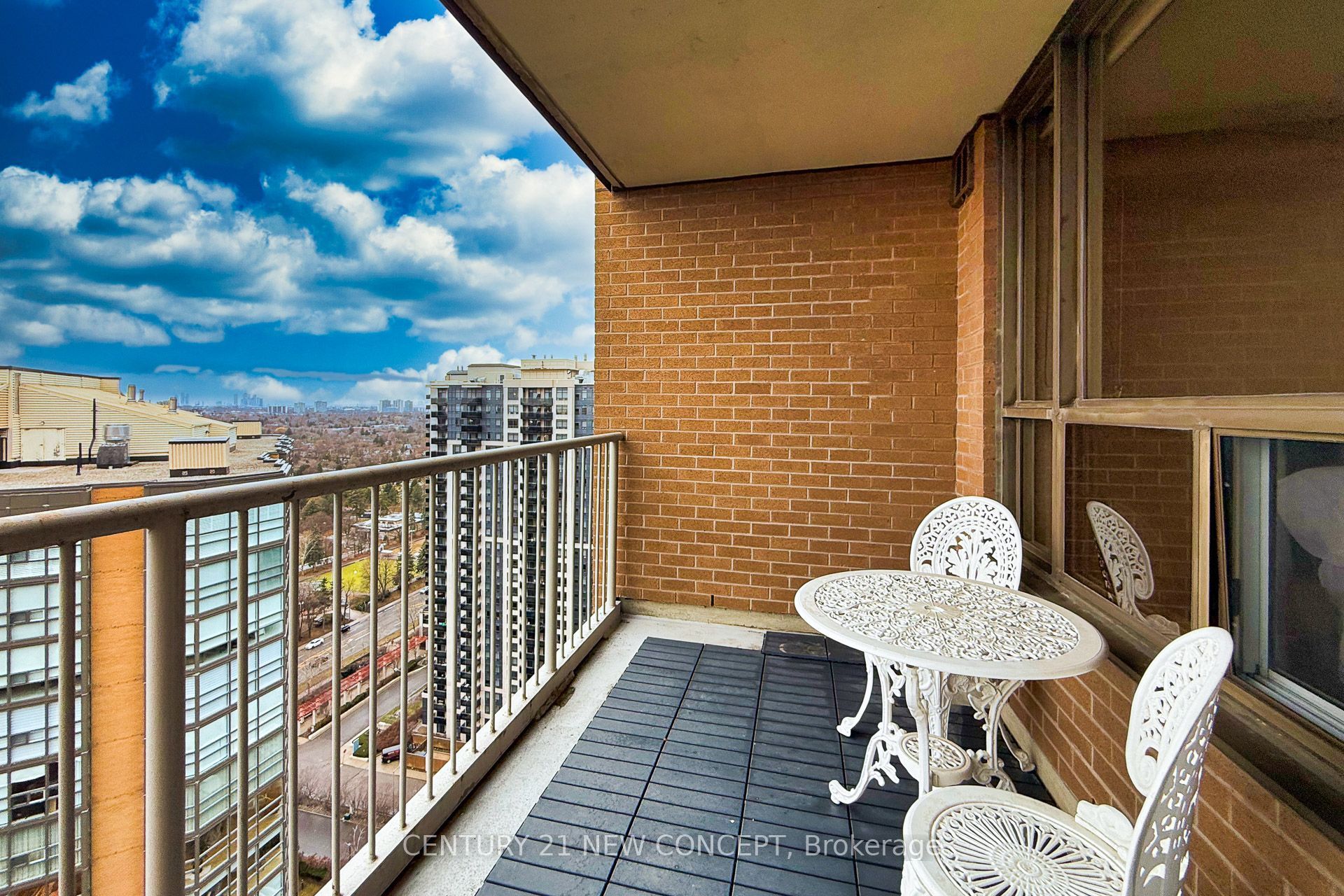 100 Upper Madison Avenue 2601 Property Photo 15