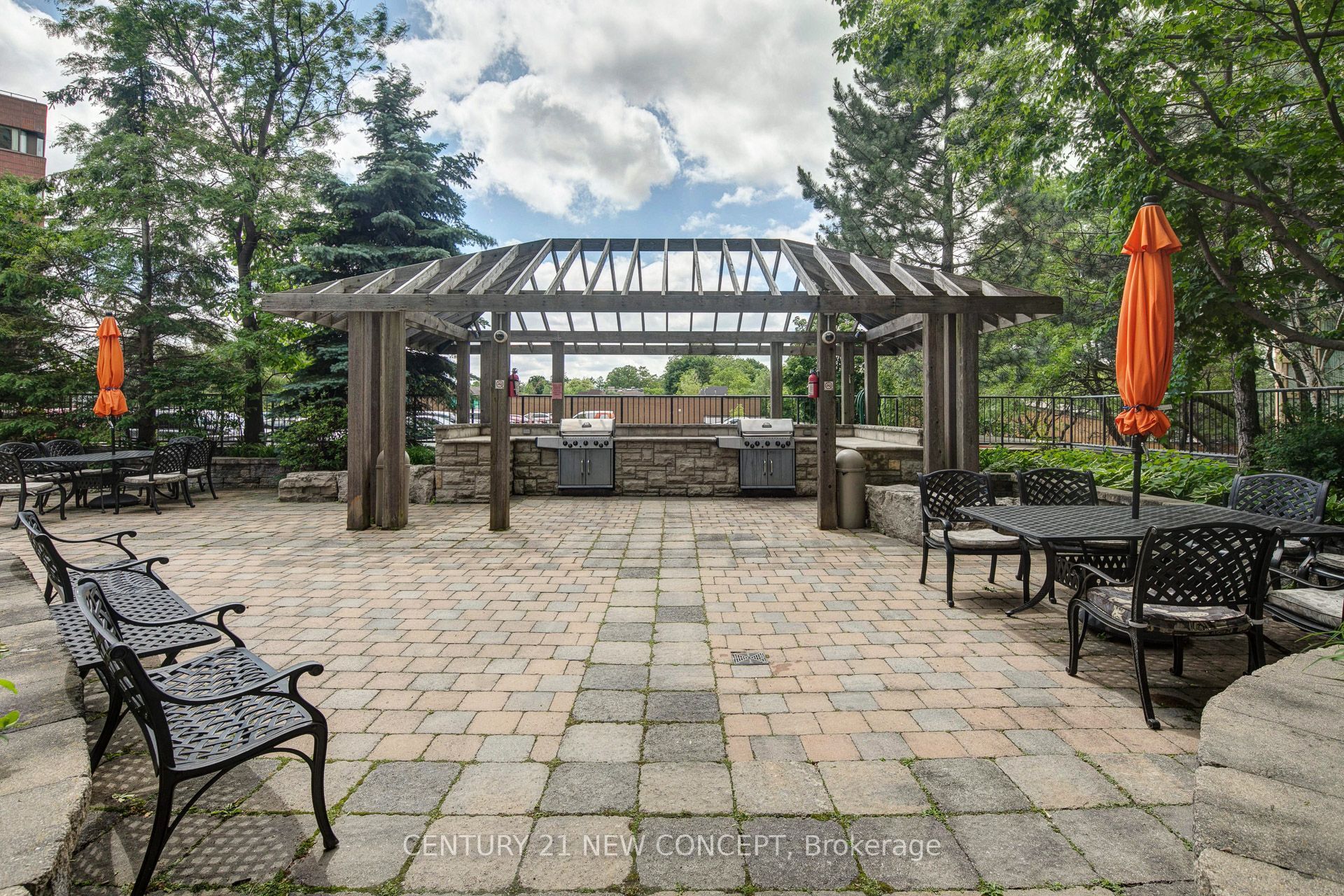 100 Upper Madison Avenue 2601 Property Photo 27