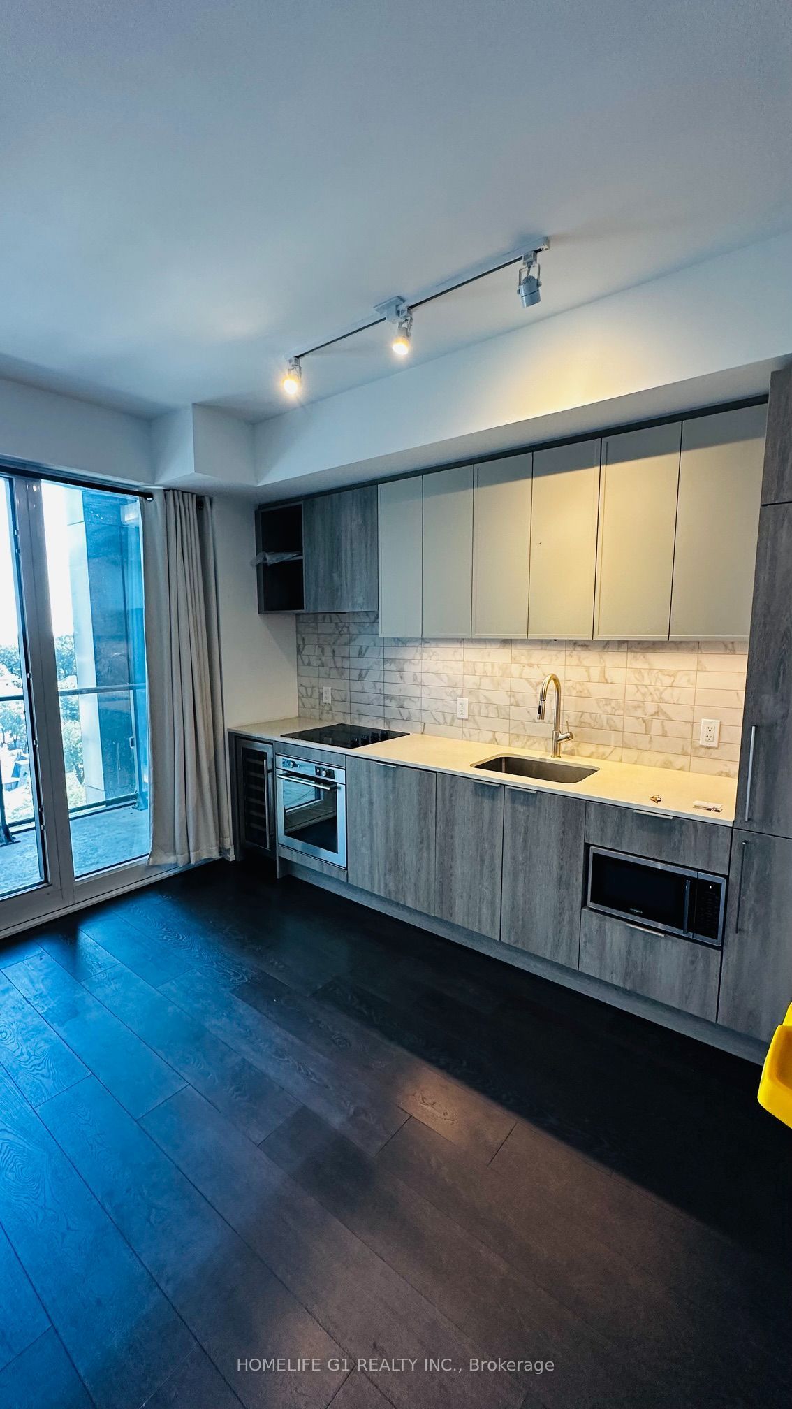 2020 Bathurst Street 1101 Property Photo 12