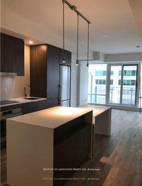 1 Bloor Street E 2612 Property Photo 3