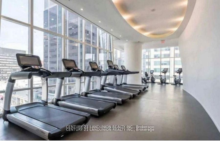1 Bloor Street E 2612 Property Photo 15