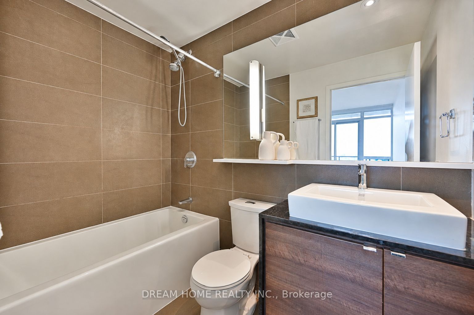 121 Mcmahon Drive 2608 Property Photo 24