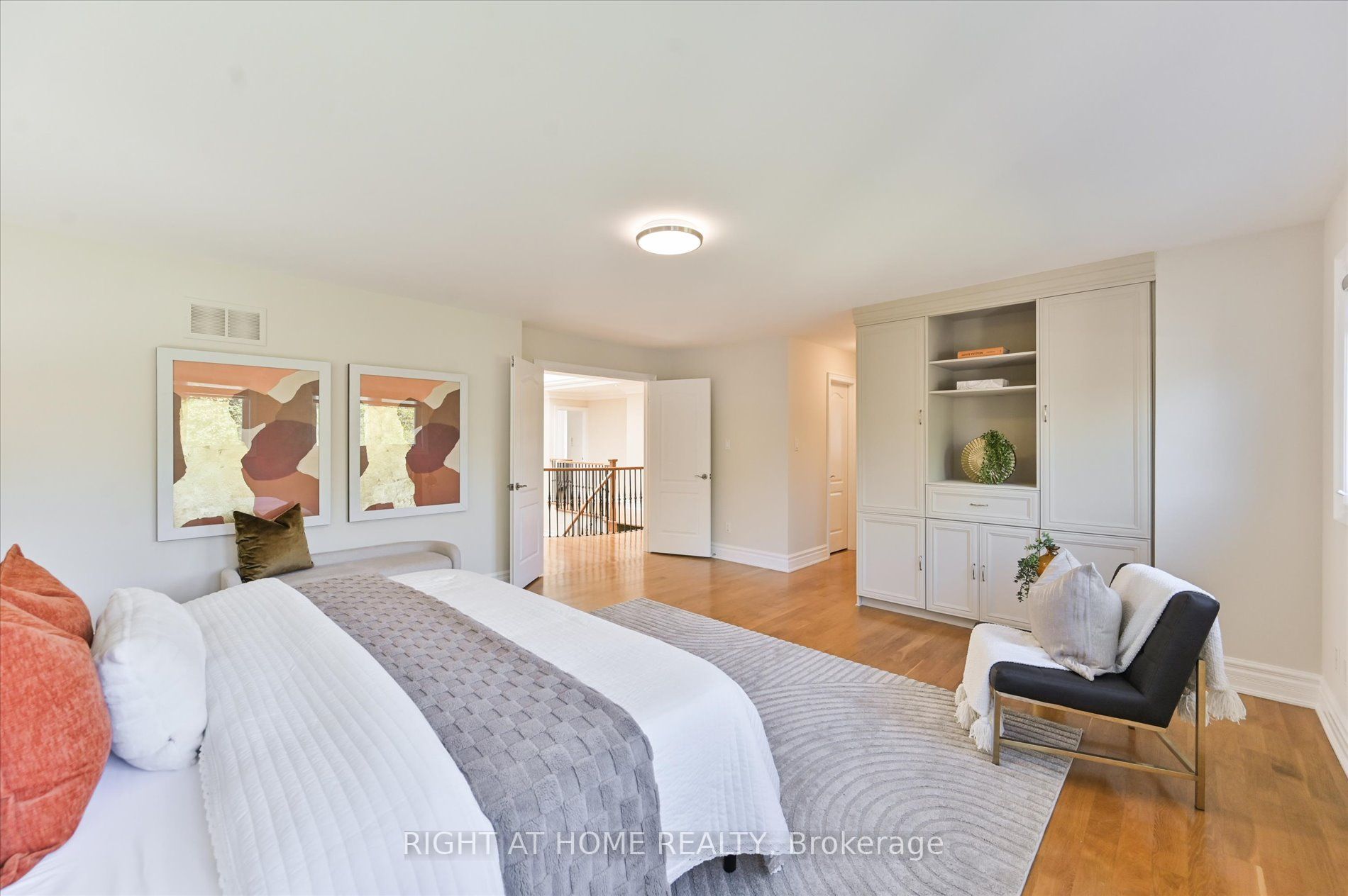 154 Charlton Boulevard Property Photo 25