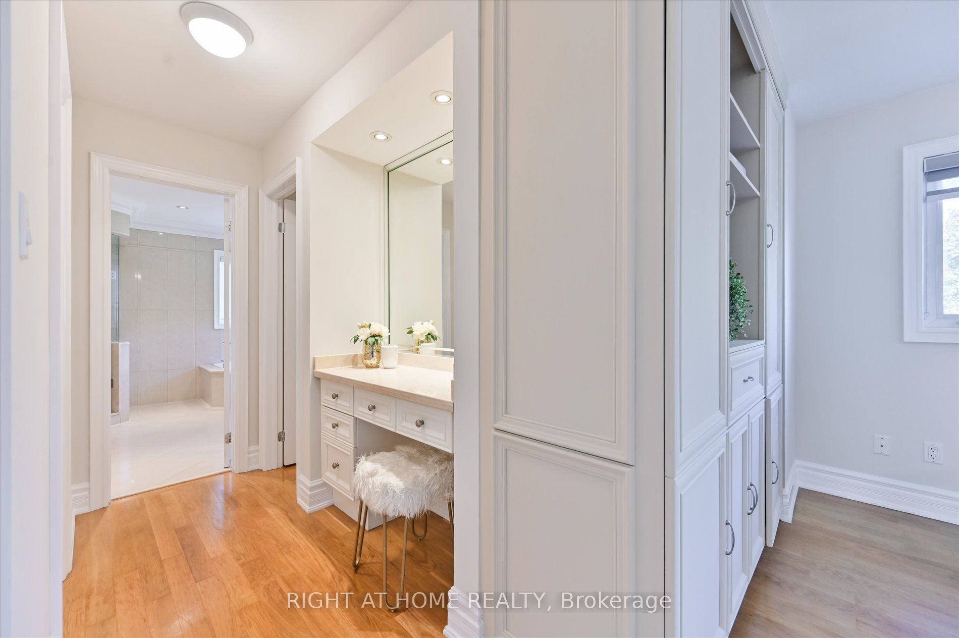 154 Charlton Boulevard Property Photo 27