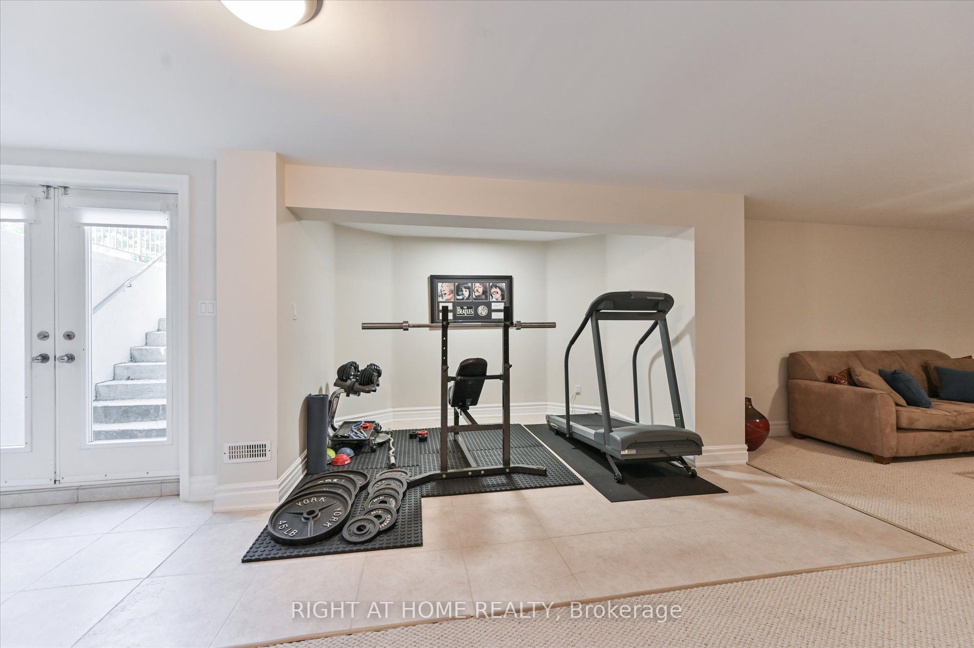 154 Charlton Boulevard Property Photo 39