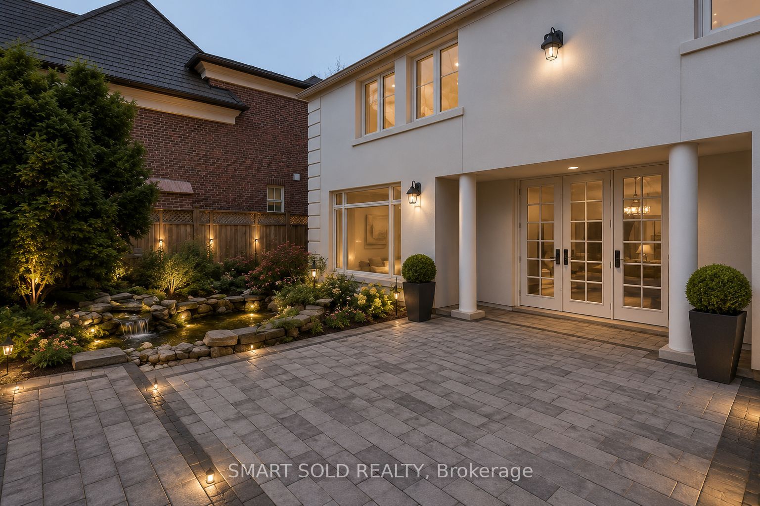 347 Cortleigh Boulevard Property Photo 4