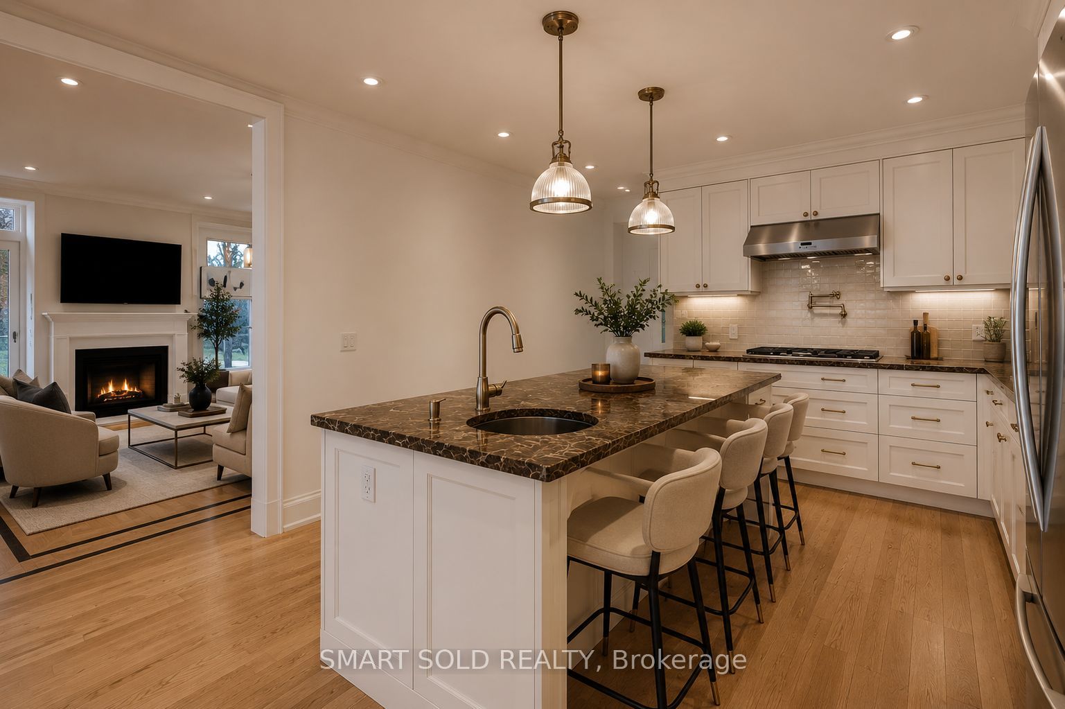347 Cortleigh Boulevard Property Photo 14