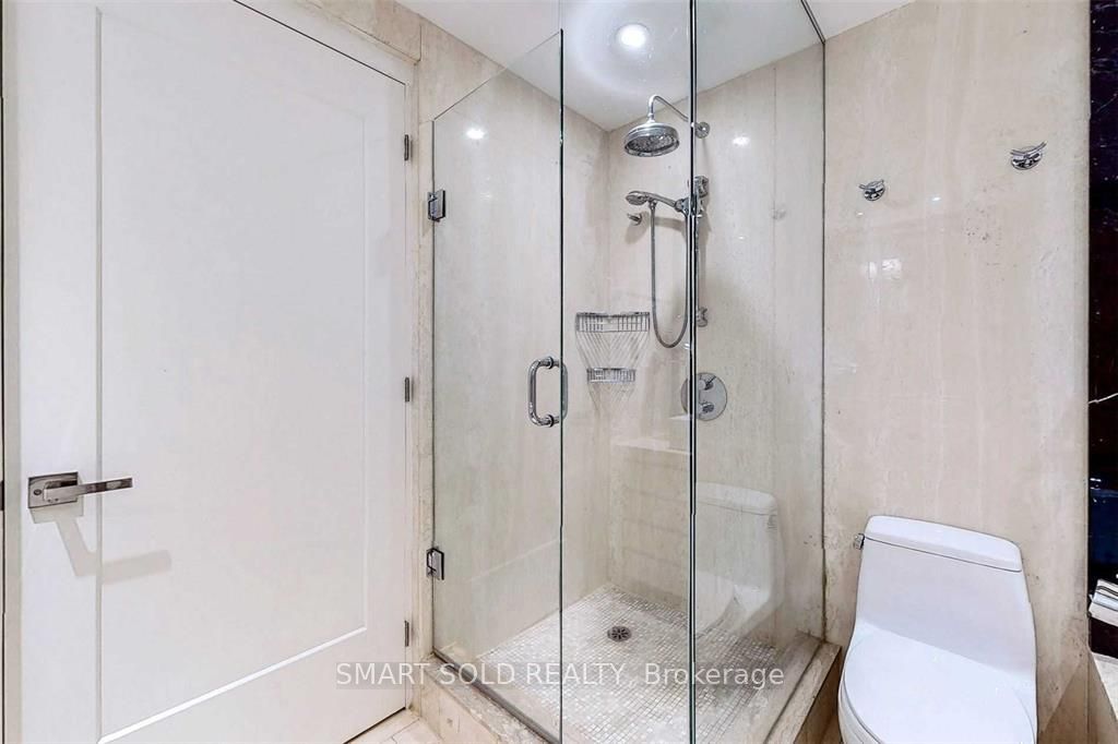 347 Cortleigh Boulevard Property Photo 22