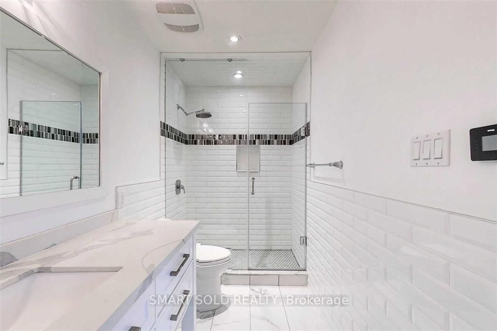347 Cortleigh Boulevard Property Photo 26