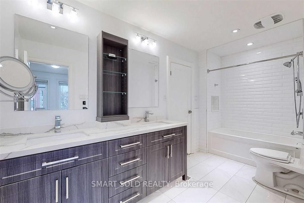 347 Cortleigh Boulevard Property Photo 29
