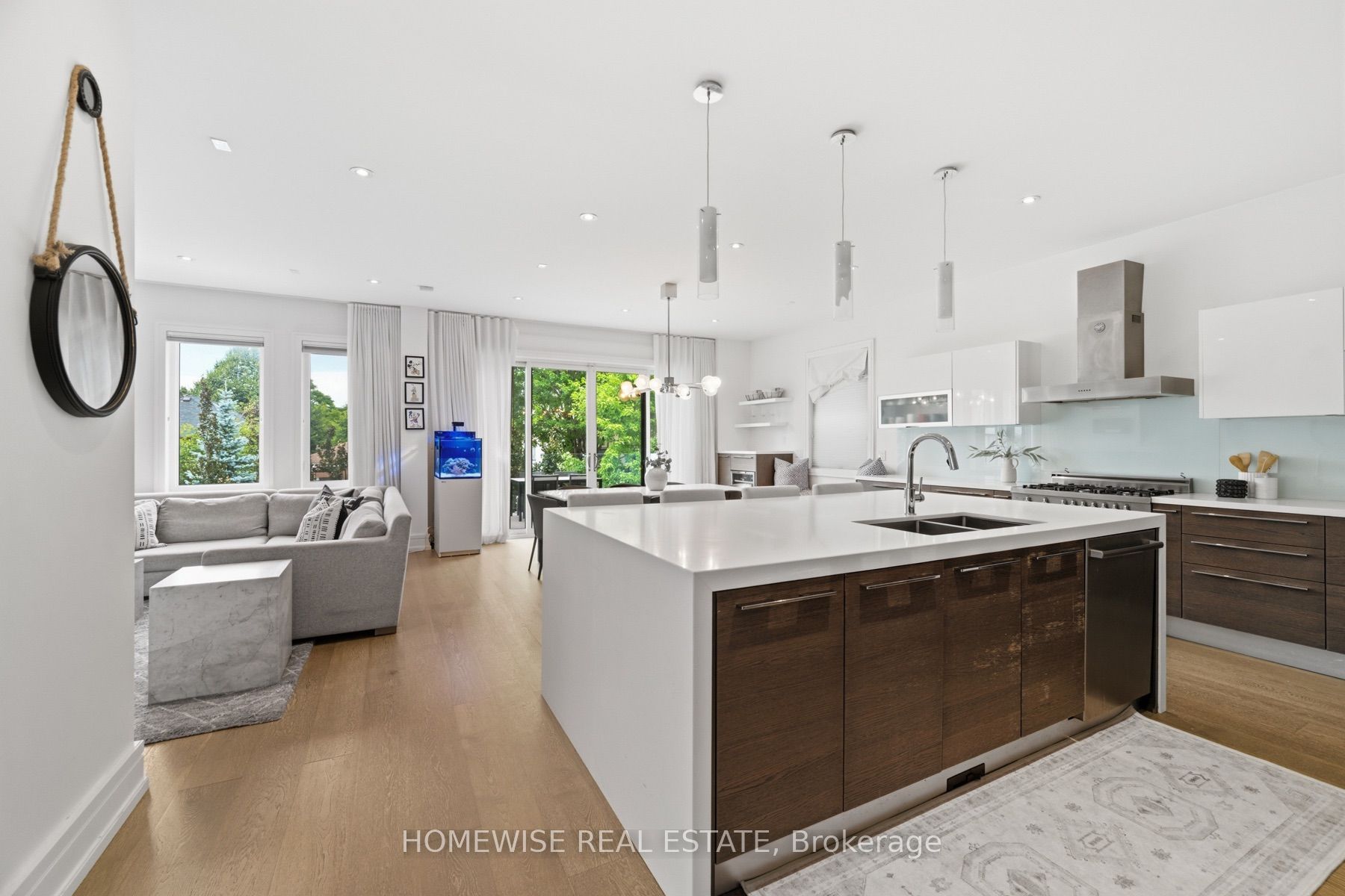 90 Mcgillivray Avenue Property Photo 7