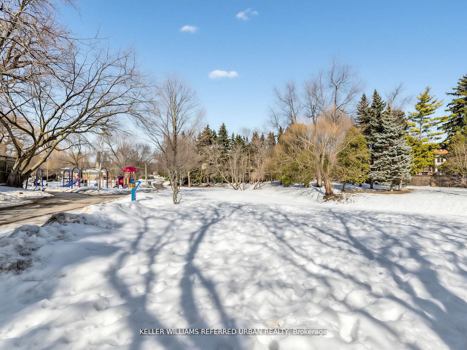 14 Frontenac Avenue Property Photo 10