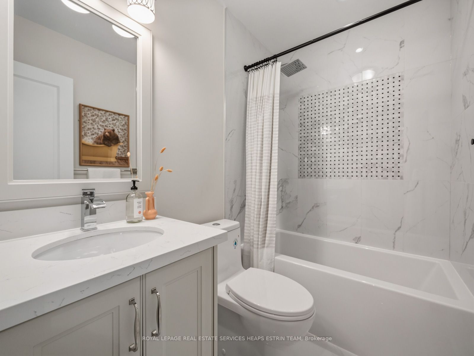 29 Maxwell Avenue Property Photo 32