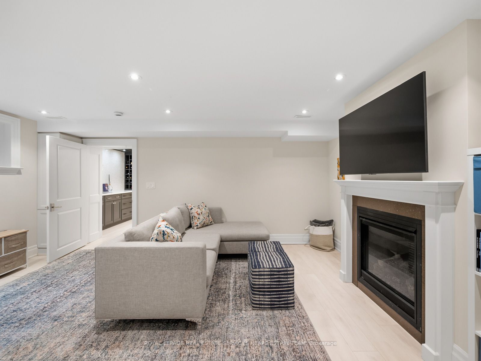 29 Maxwell Avenue Property Photo 41