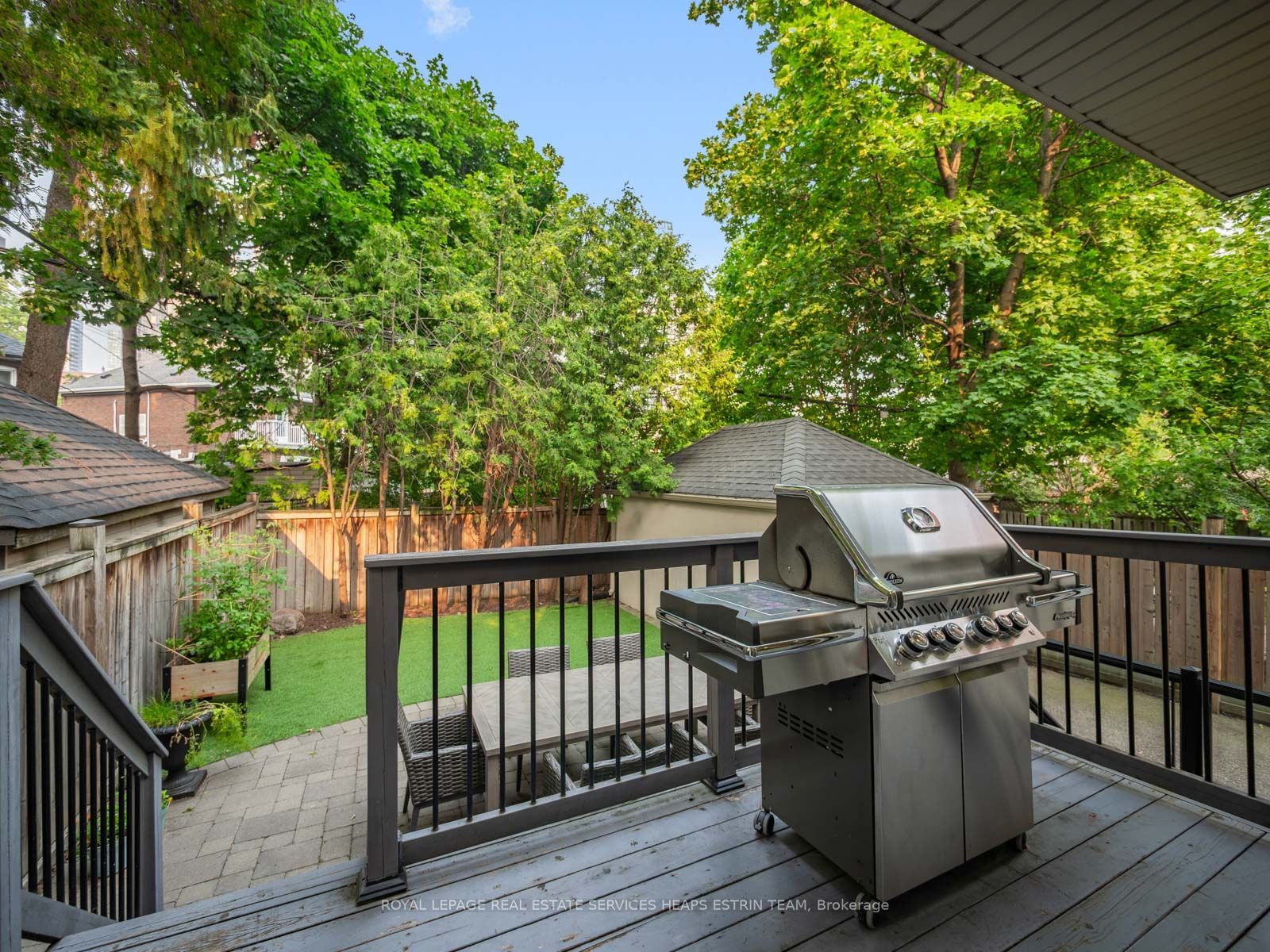 29 Maxwell Avenue Property Photo 43