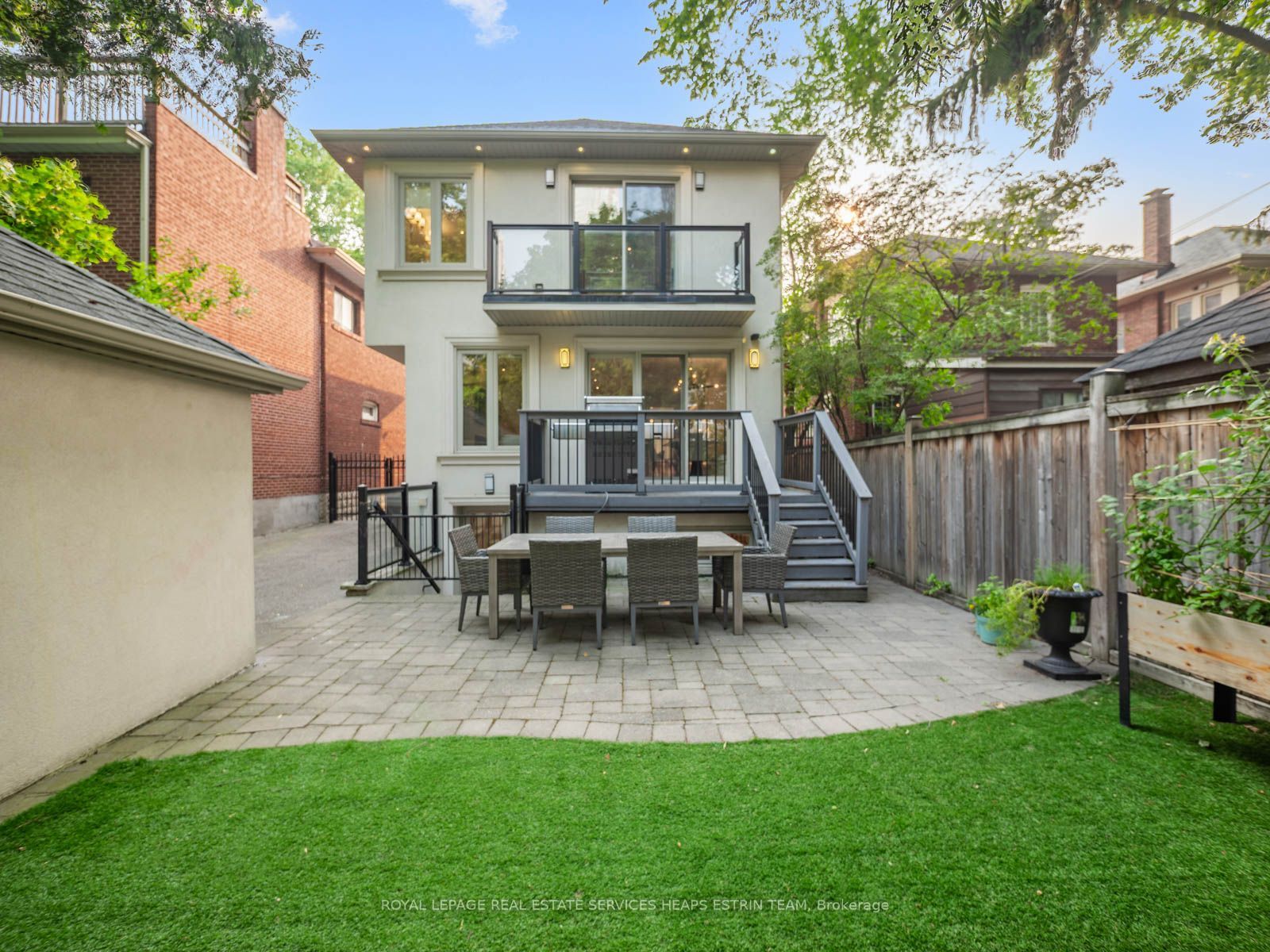 29 Maxwell Avenue Property Photo 46