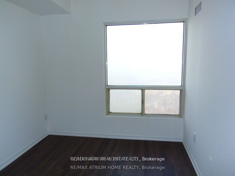 7 Concorde Place 2901 Property Photo 10