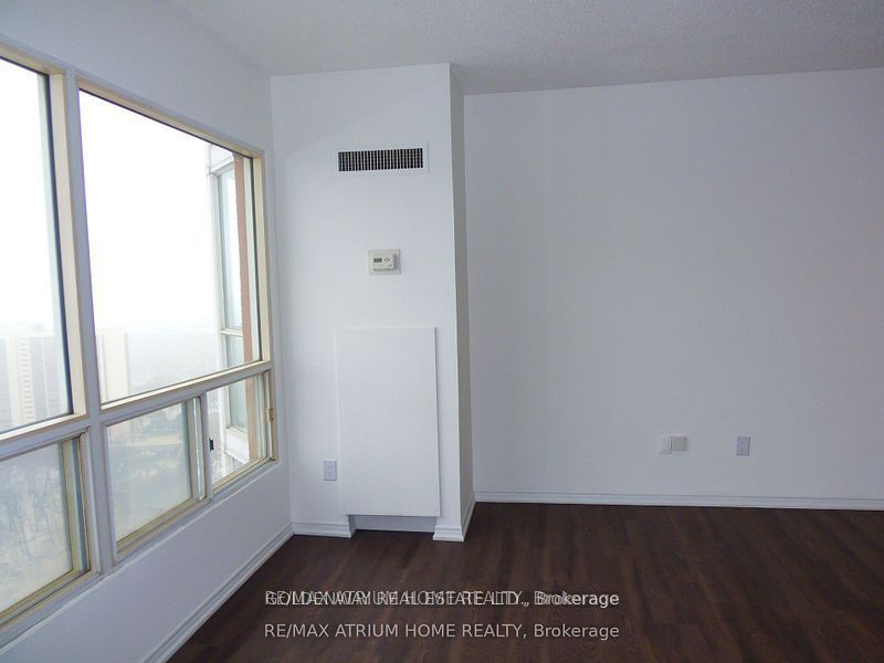 7 Concorde Place 2901 Property Photo 14