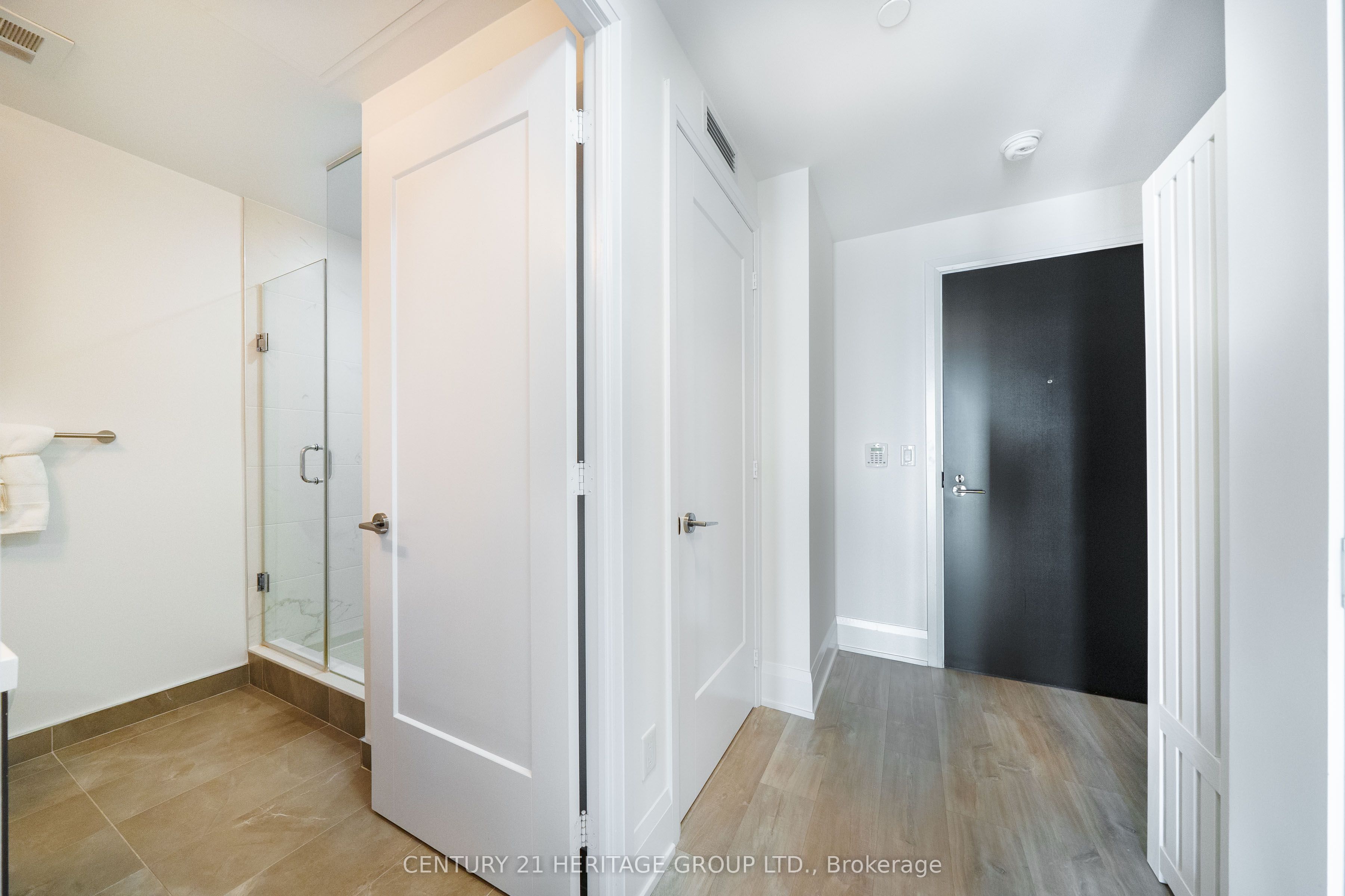 101 Erskine Avenue 2911 Property Photo 6