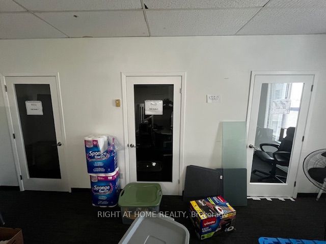 284 College Street 2nd Floor Property Photo 13