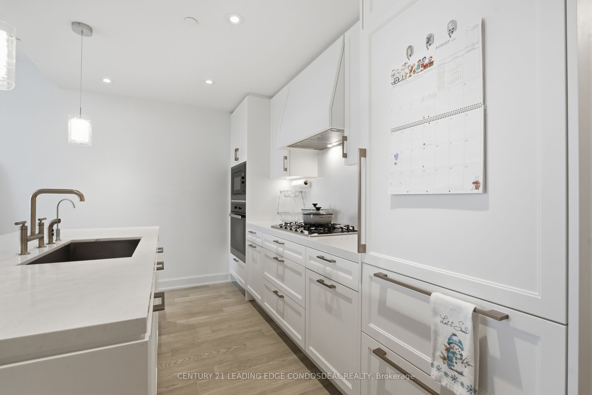 1 Strathgowan Avenue 503 Property Photo 11