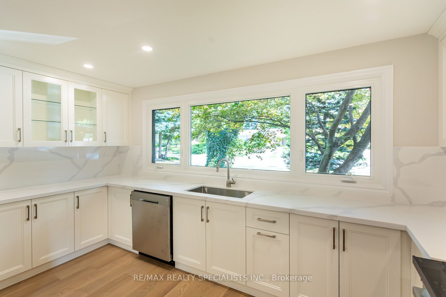 22 Heathview Avenue Property Photo 4