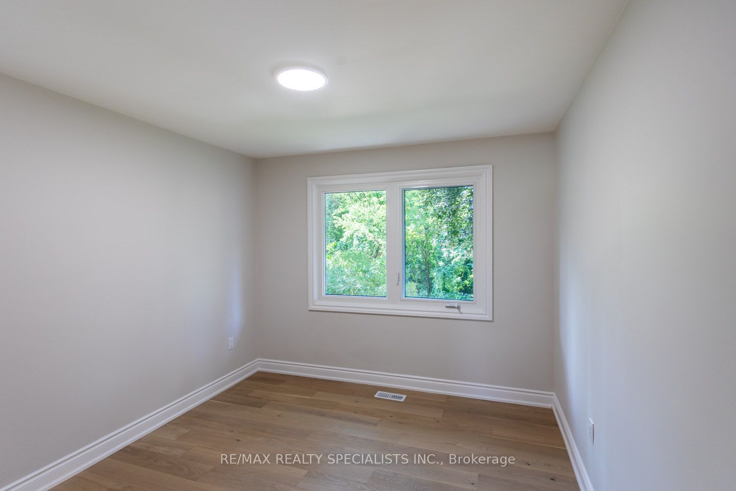 22 Heathview Avenue Property Photo 13