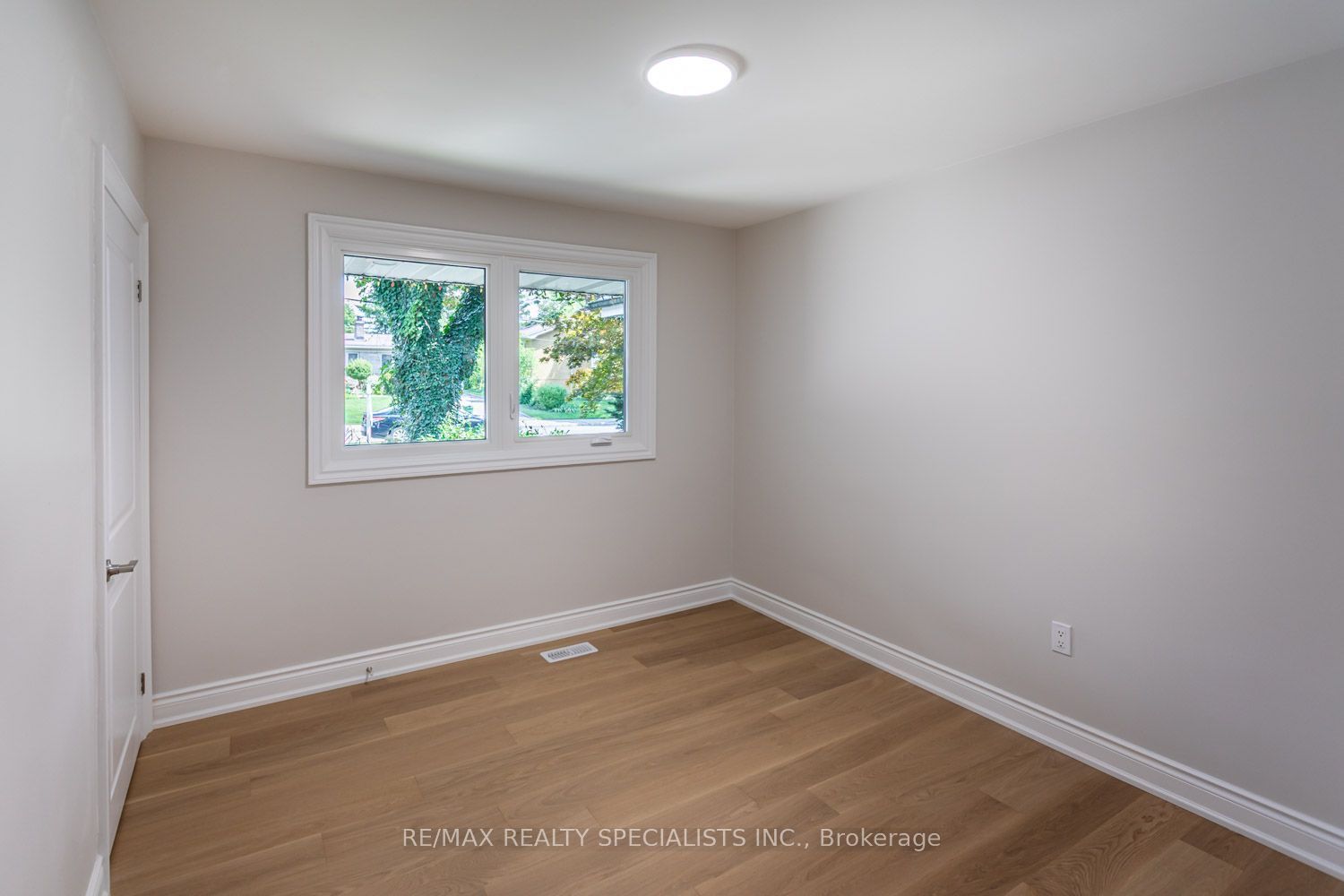 22 Heathview Avenue Property Photo 14