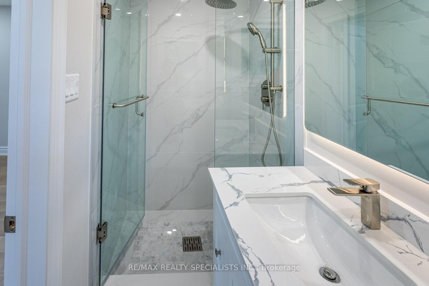 22 Heathview Avenue Property Photo 21