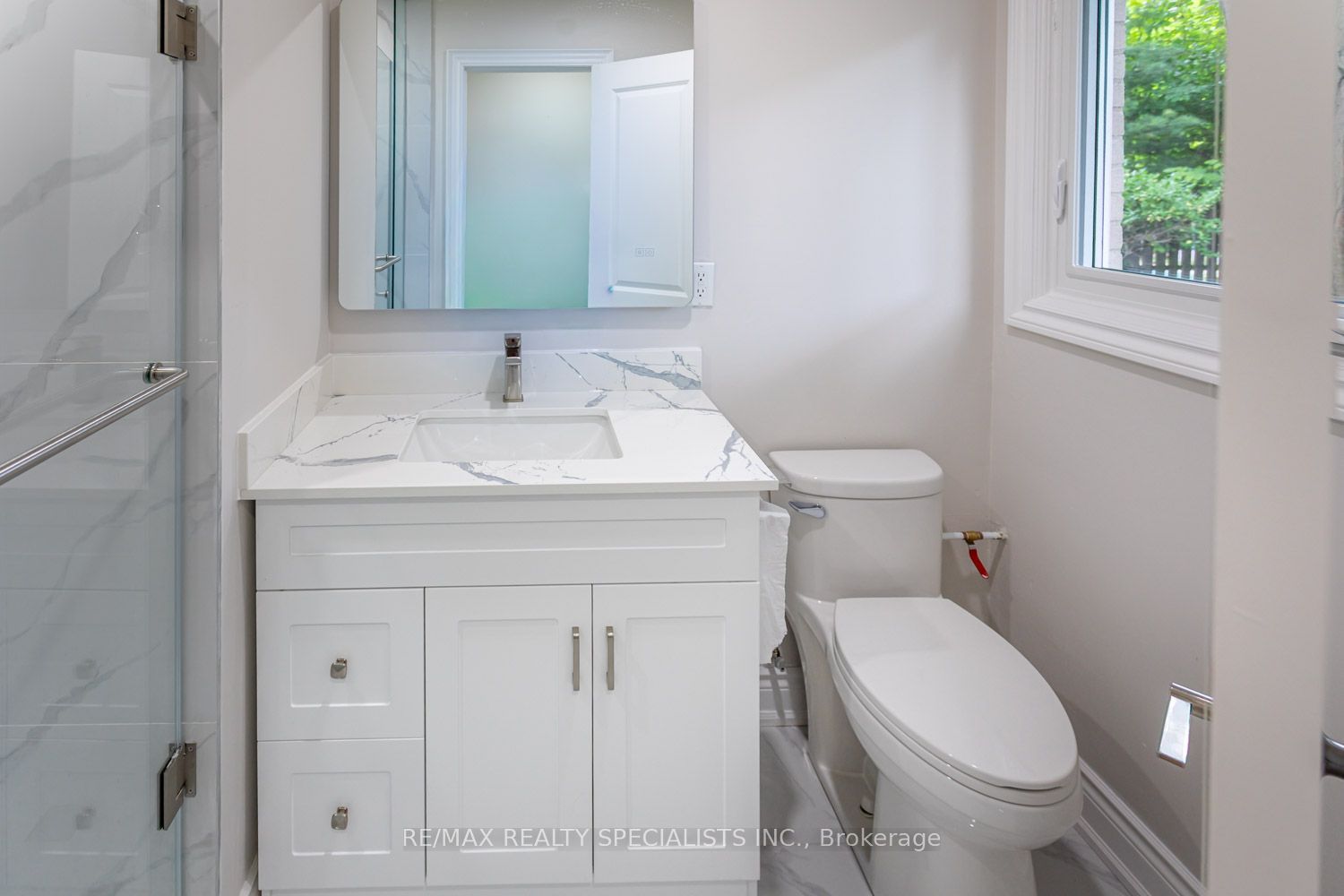22 Heathview Avenue Property Photo 32