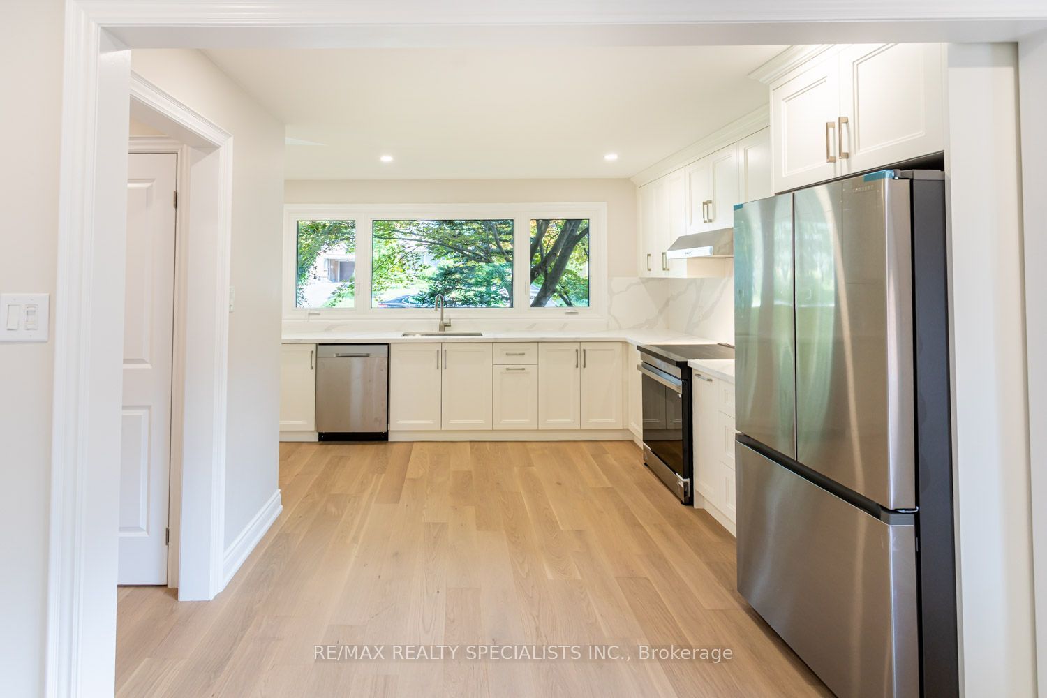 22 Heathview Avenue Property Photo 37