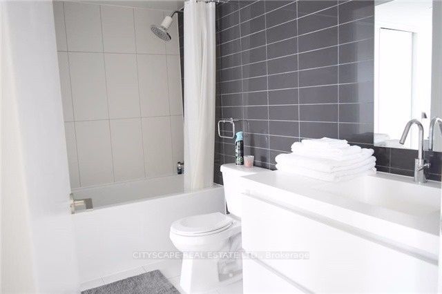 75 Queens Wharf Road 708 Property Photo 11