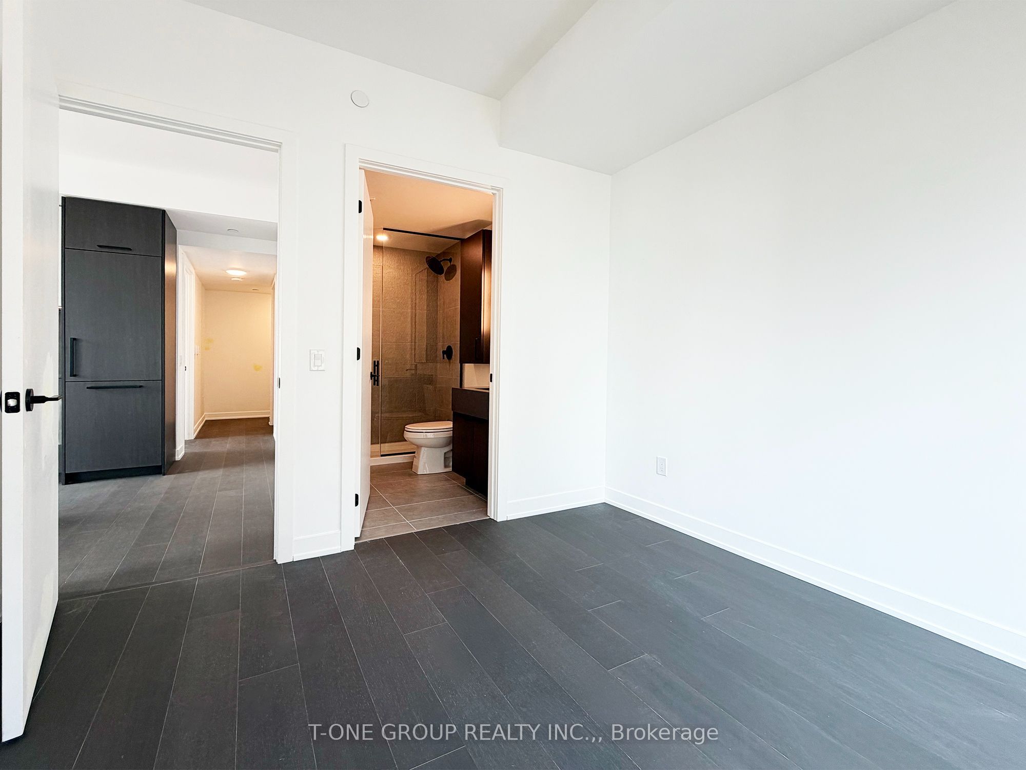 91 Montclair Avenue 1706 Property Photo 14