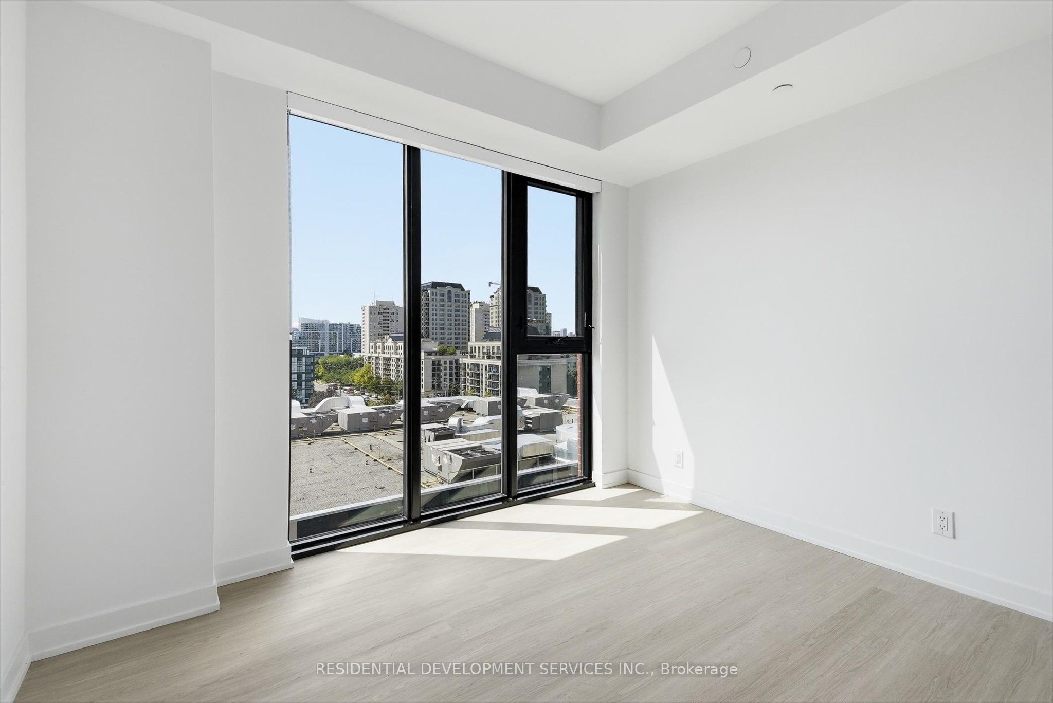 699 Sheppard Avenue E 1103 Property Photo 14