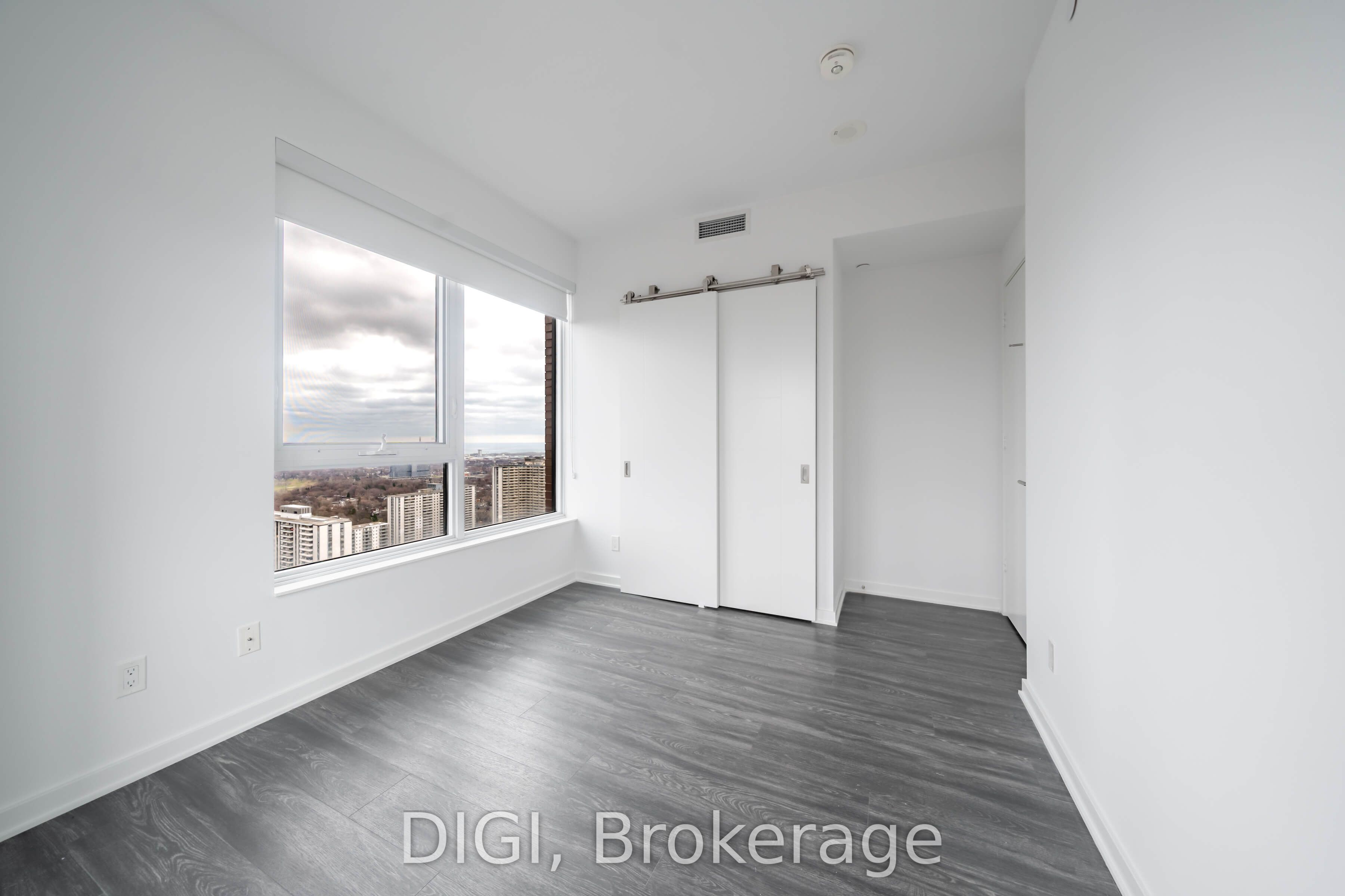 25 Selby Street 2004 Property Photo 11