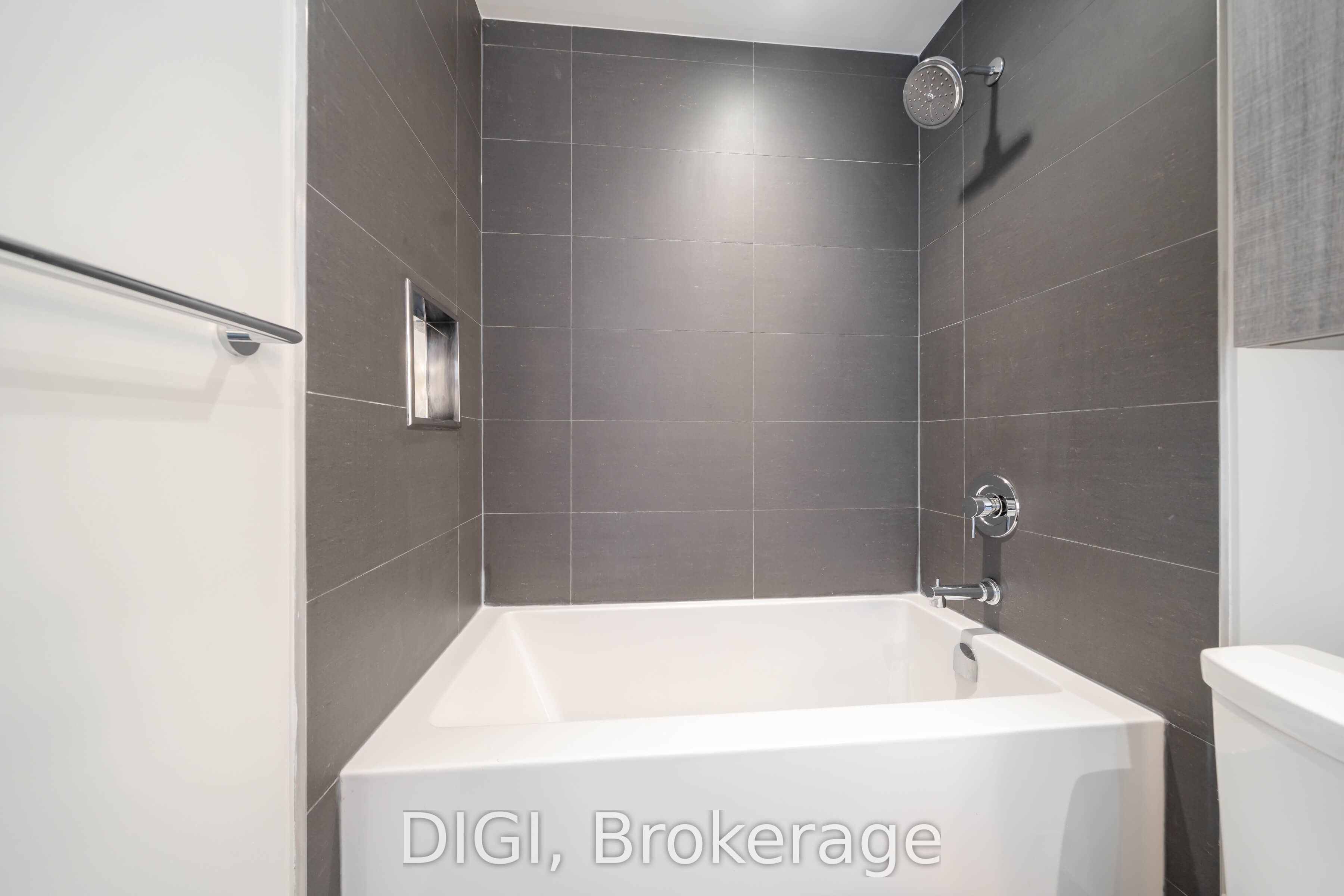 25 Selby Street 2004 Property Photo 13