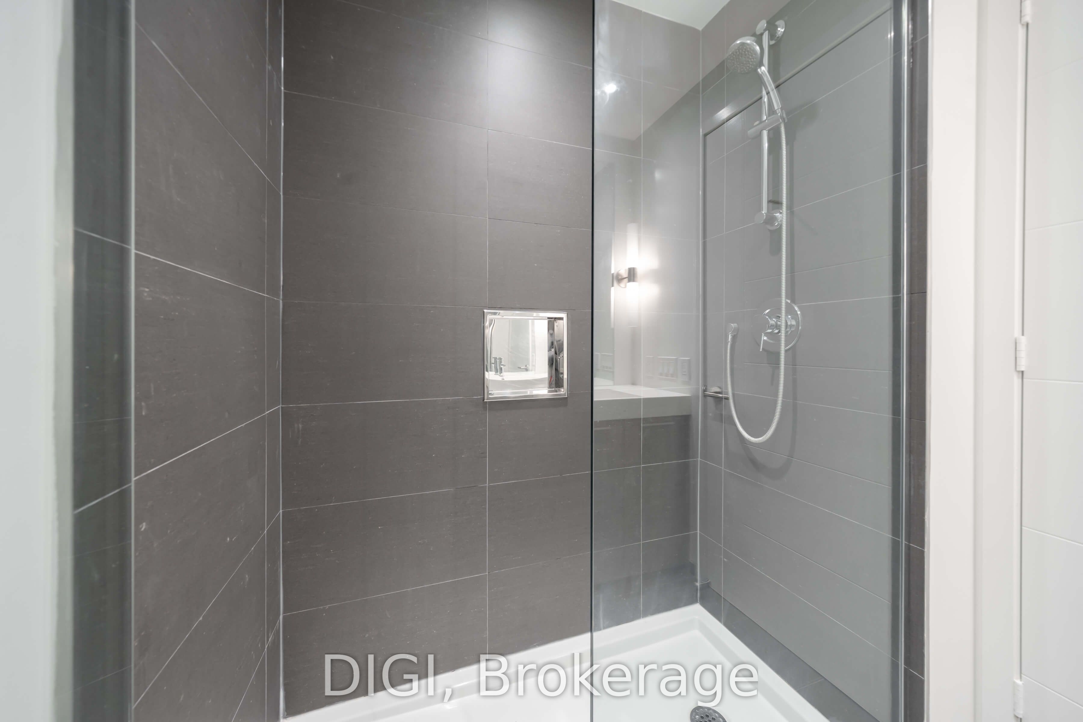 25 Selby Street 2004 Property Photo 19