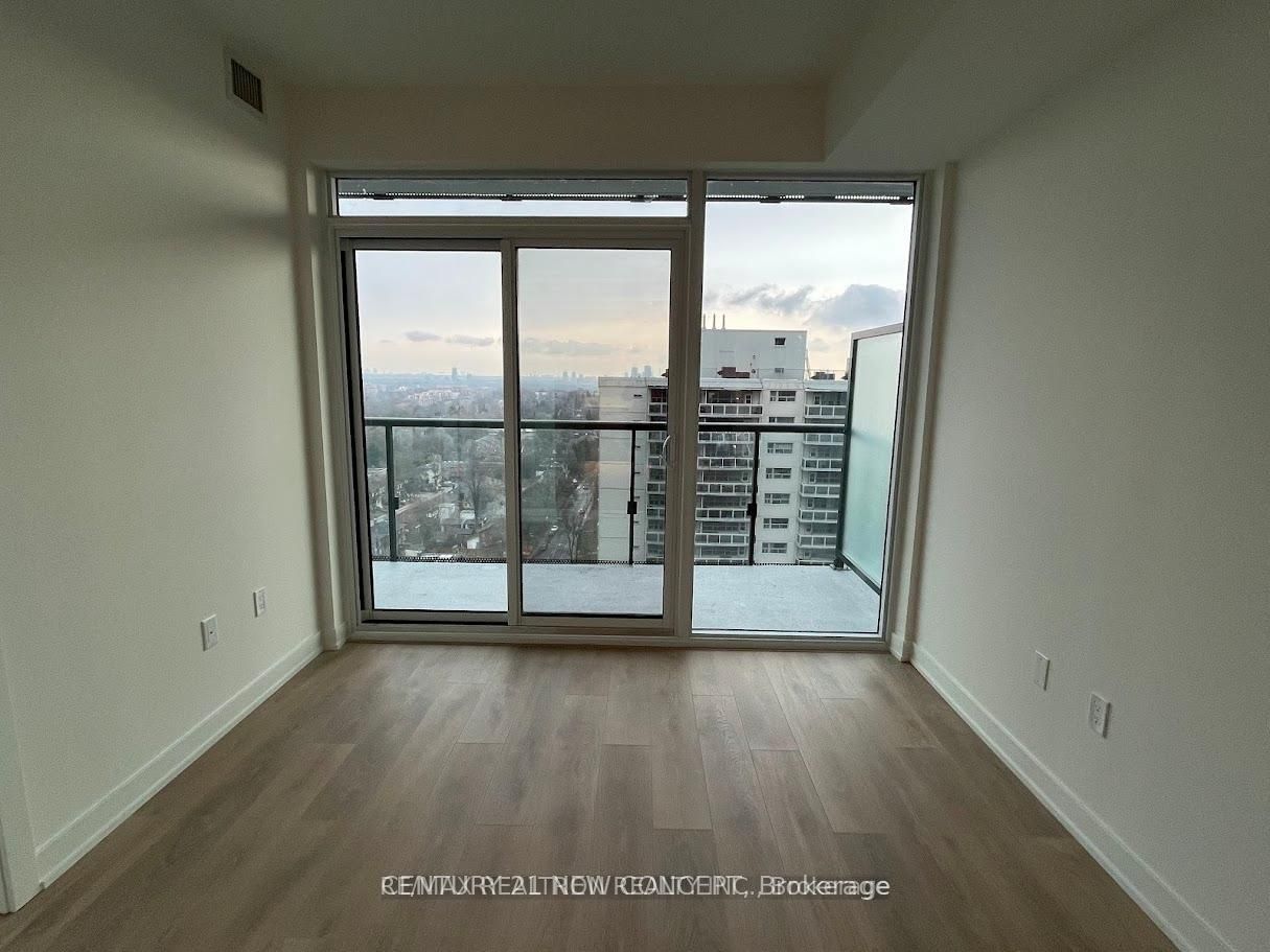 117 Broadway Avenue 1109 Property Photo 5