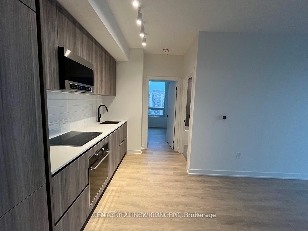 117 Broadway Avenue 1109 Property Photo 7