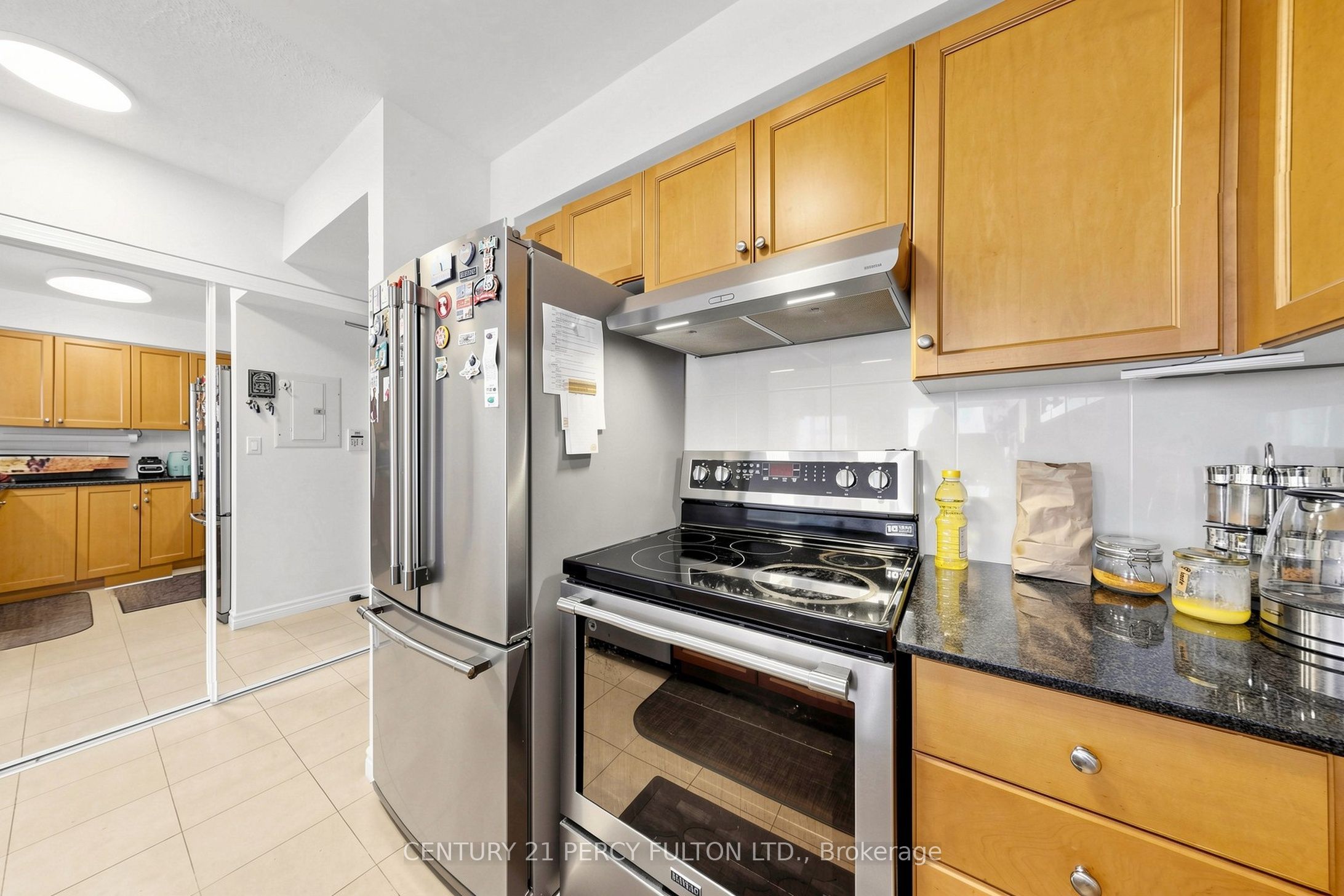 210 Victoria Street 4106 Property Photo 21