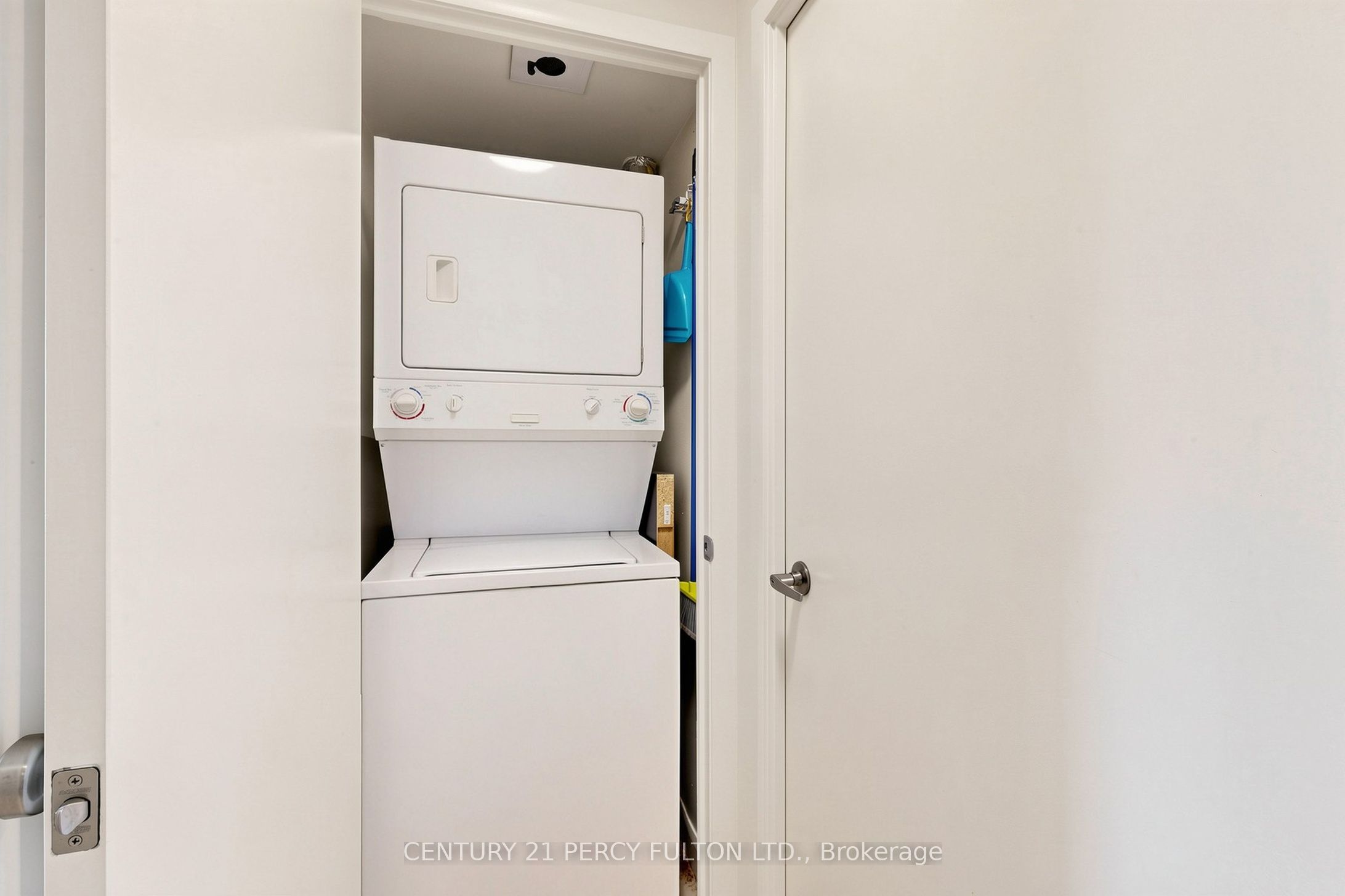 210 Victoria Street 4106 Property Photo 30
