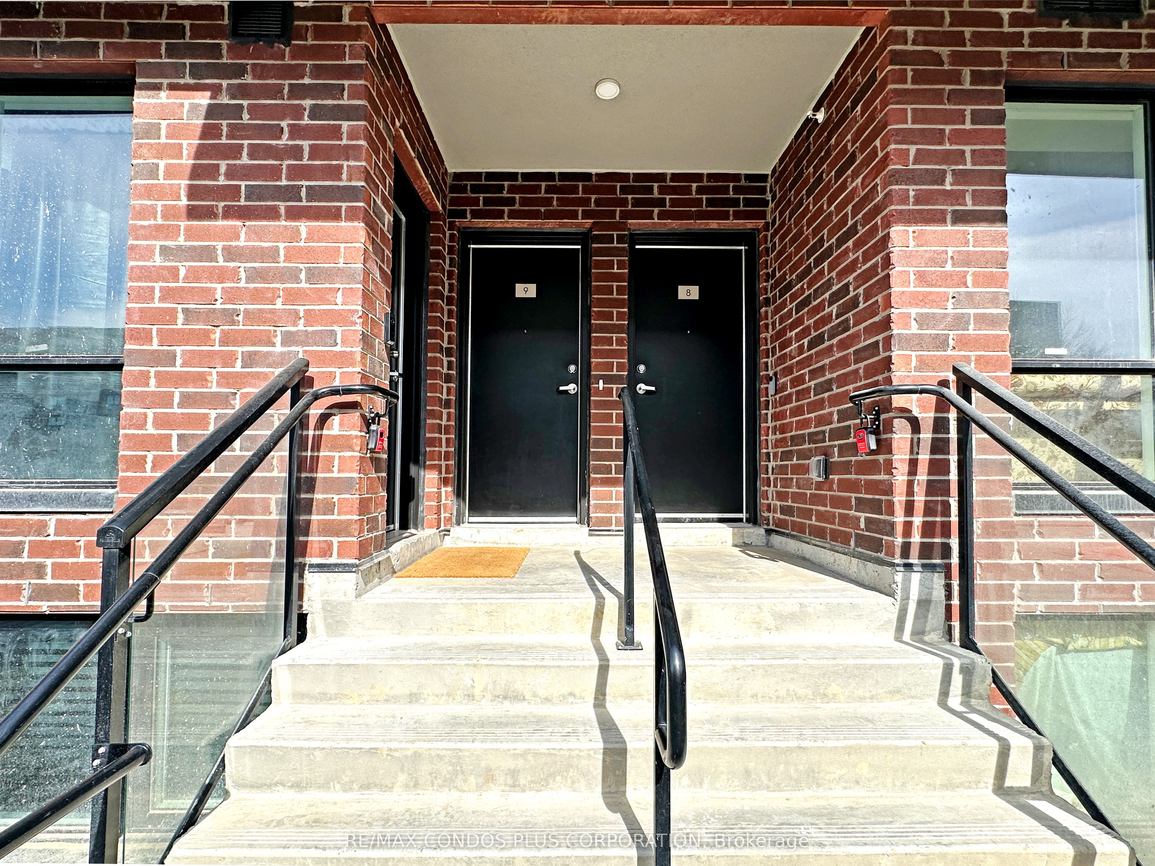 871 Sheppard Avenue W 9 Property Photo 31