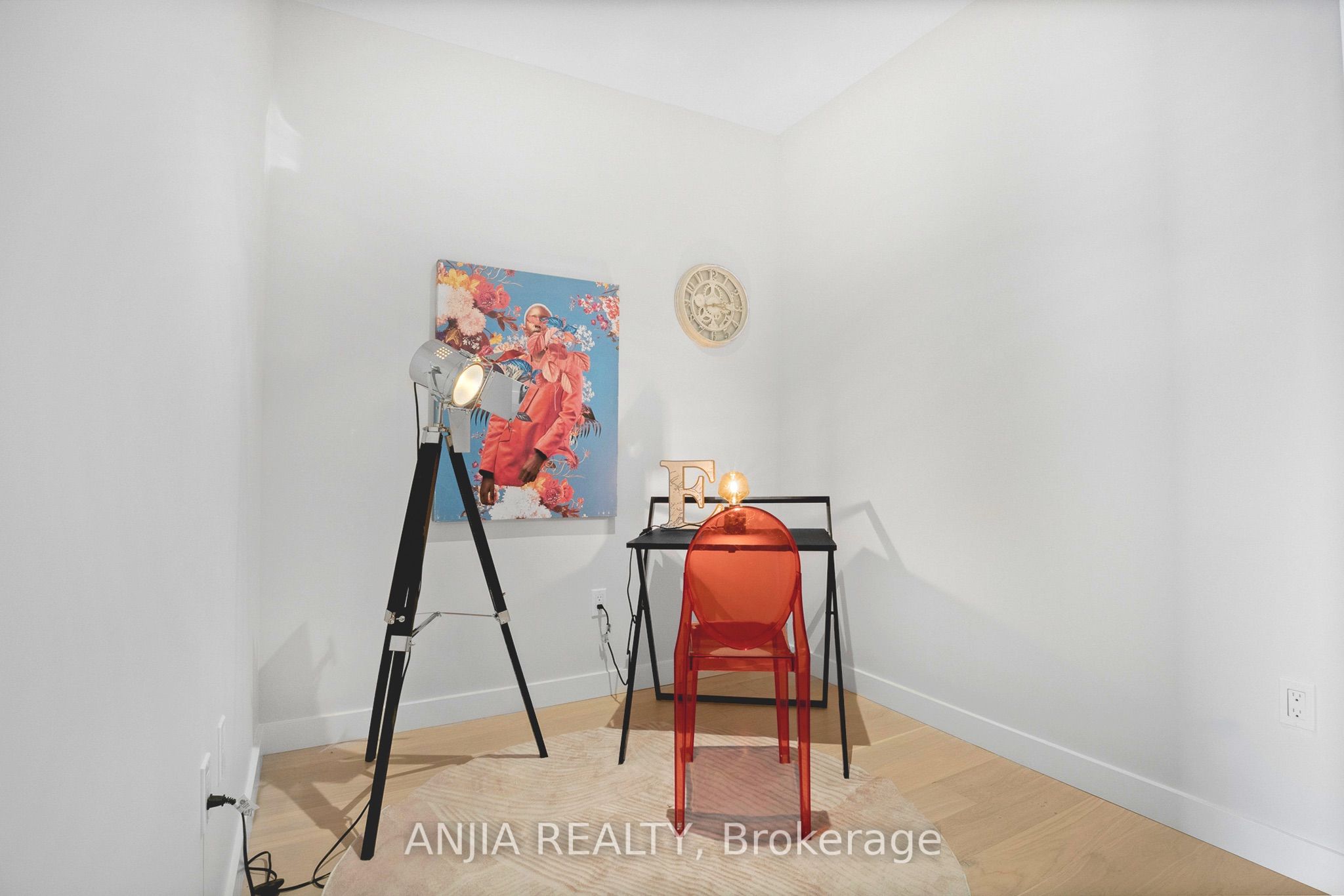 85 Mcmahon Drive Th607 Property Photo 5