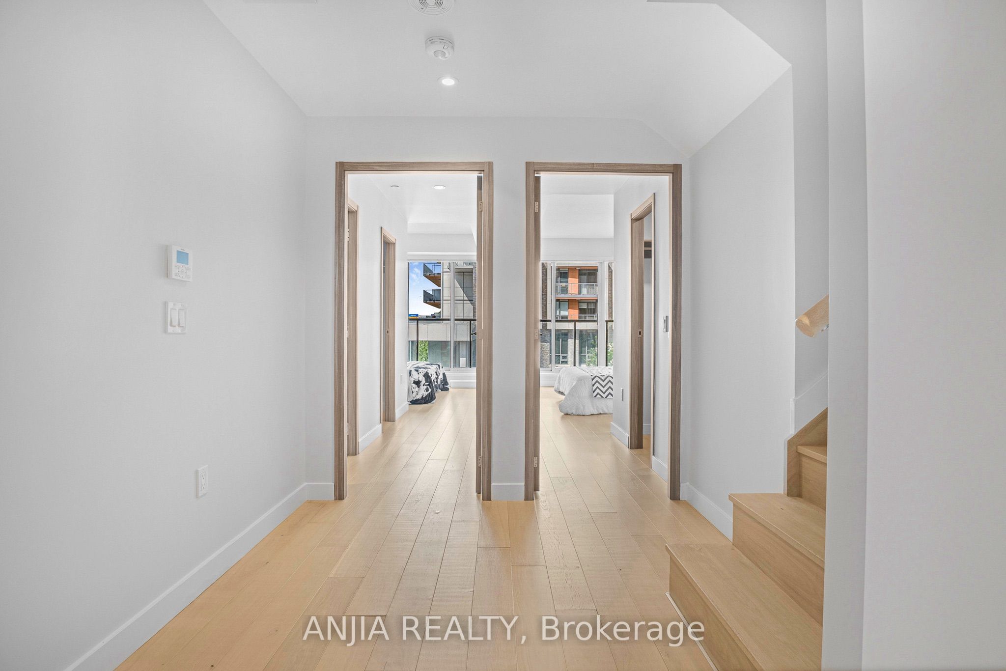 85 Mcmahon Drive Th607 Property Photo 18